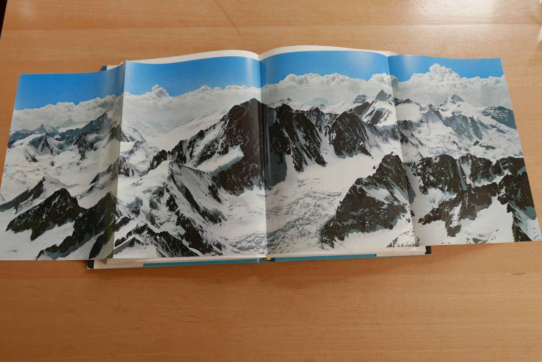 Libri: Buch Lockende Berge – Usato da Rotkreuz venduto da nigal 3