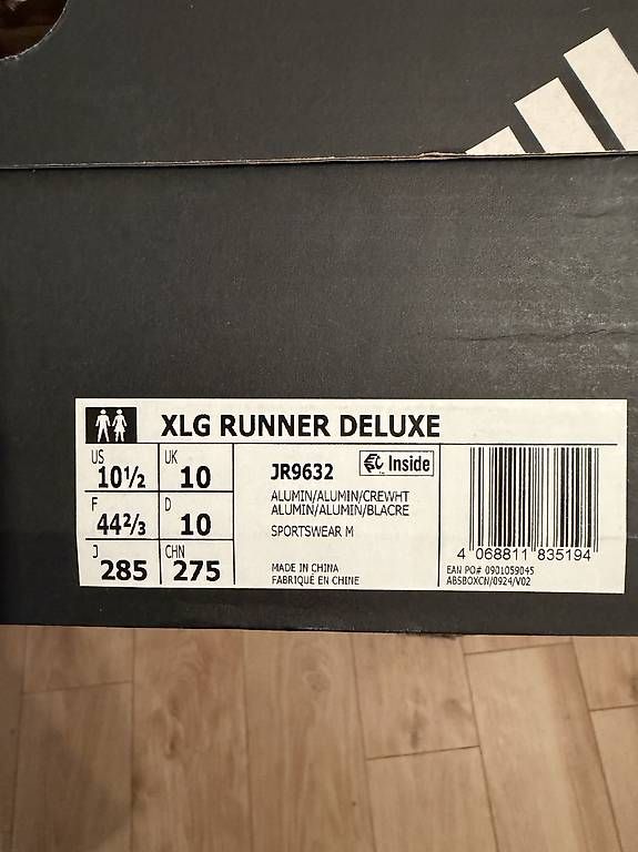Chaussures hommes: Adidas XLG Runner Deluxe 44 2/3  – D'occasion à Mendrisio par French-Art 2