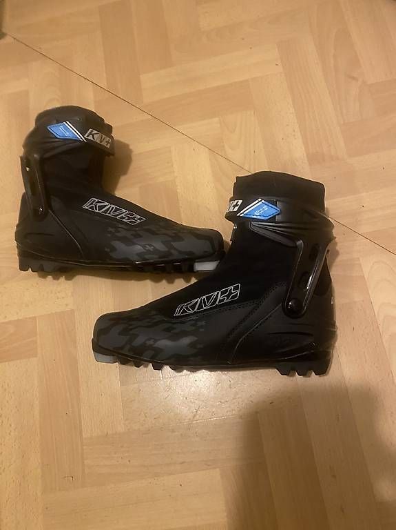 Chaussures hommes: KV+ skate gr 44 – D'occasion à Saignelégier par Jeanno76