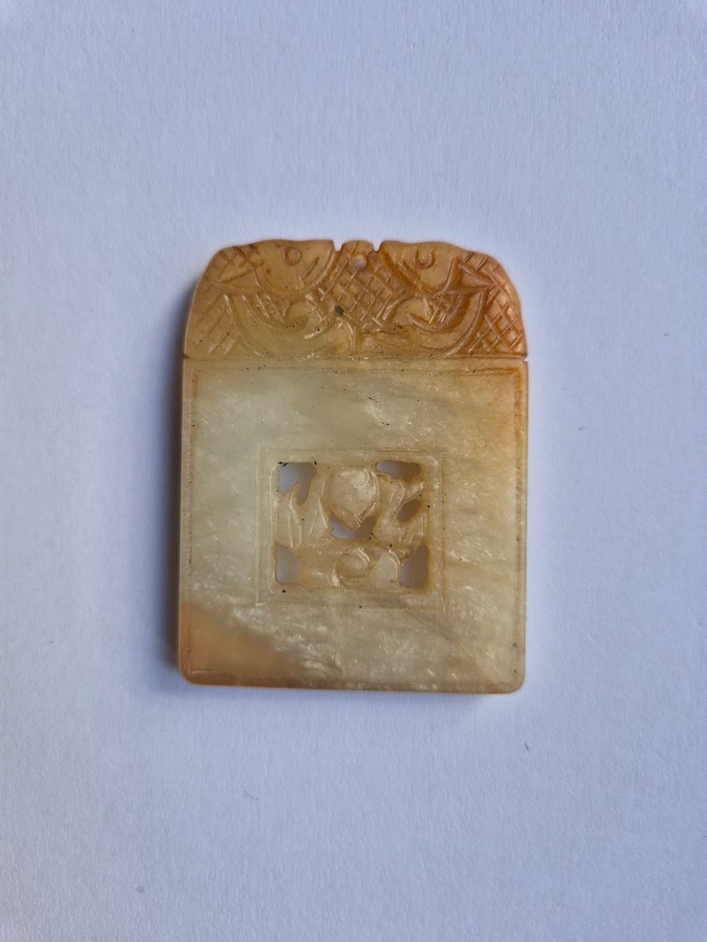 Ciondoli: Funf Nephrit Jade Objekte, Muschel, Taotie, Drachen, Phoenix – Usato da Sils im Domleschg venduto da piz53 7