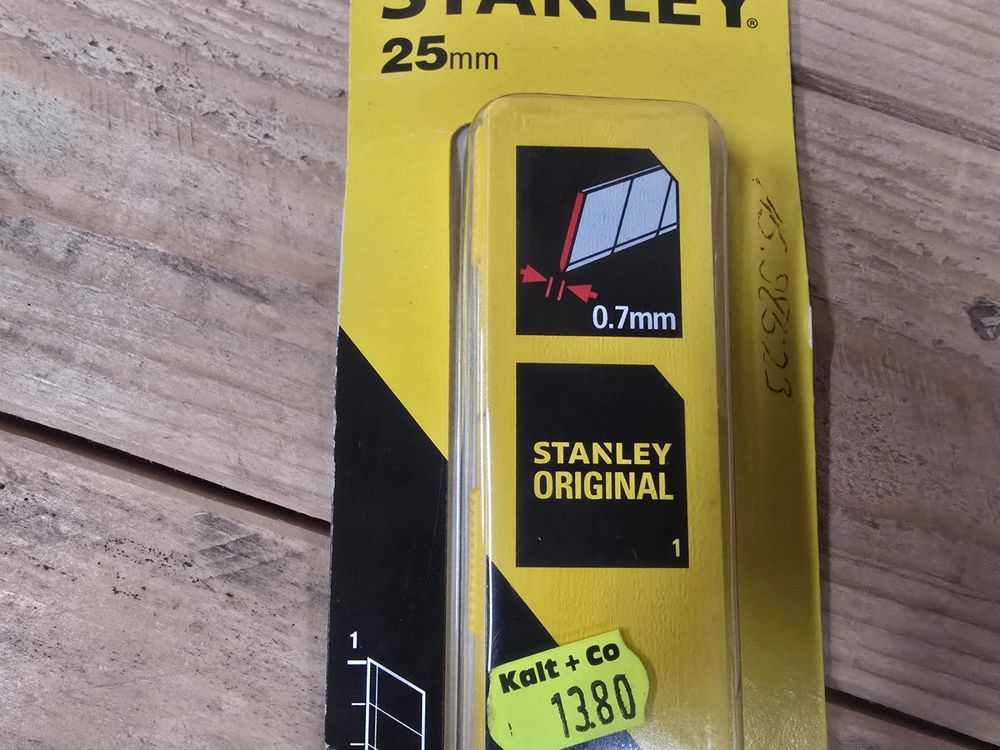 10x neue Stanley Ersatzklingen für Cutter 25mm ab 1.- (Neu (gemäss ...
