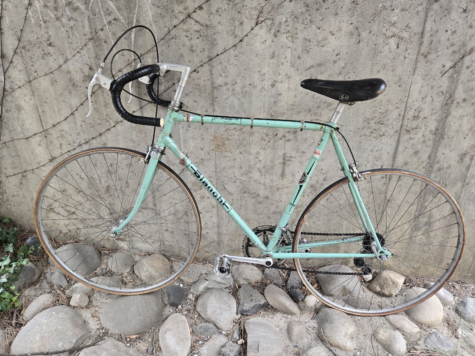 Bianchi Velos: Vélo de course Bianchi occasion mixte taille 56 – Gebraucht aus Genève von xso_dm5n 7