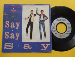 Paul McCartney & Michael Jackson – Say Say Say