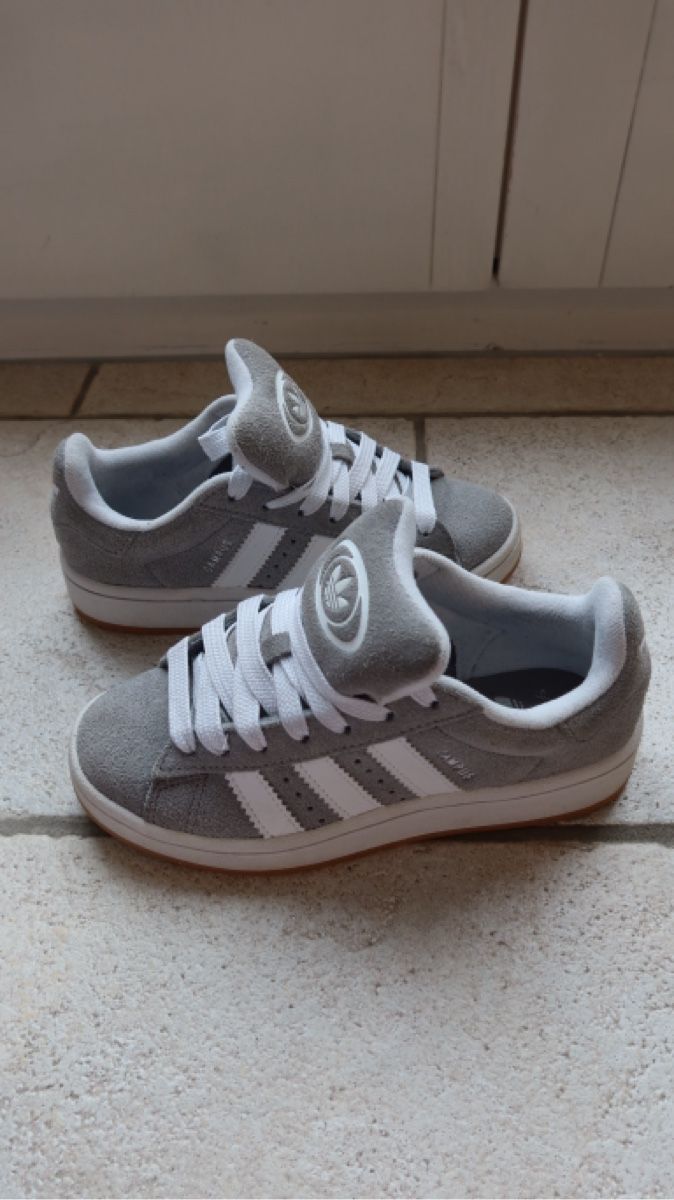 Adidas Scarpe da uomo: Adidas Campus I Grau I 36 – Nuovo (secondo la descrizione) da Ennetbaden venduto da Ansano