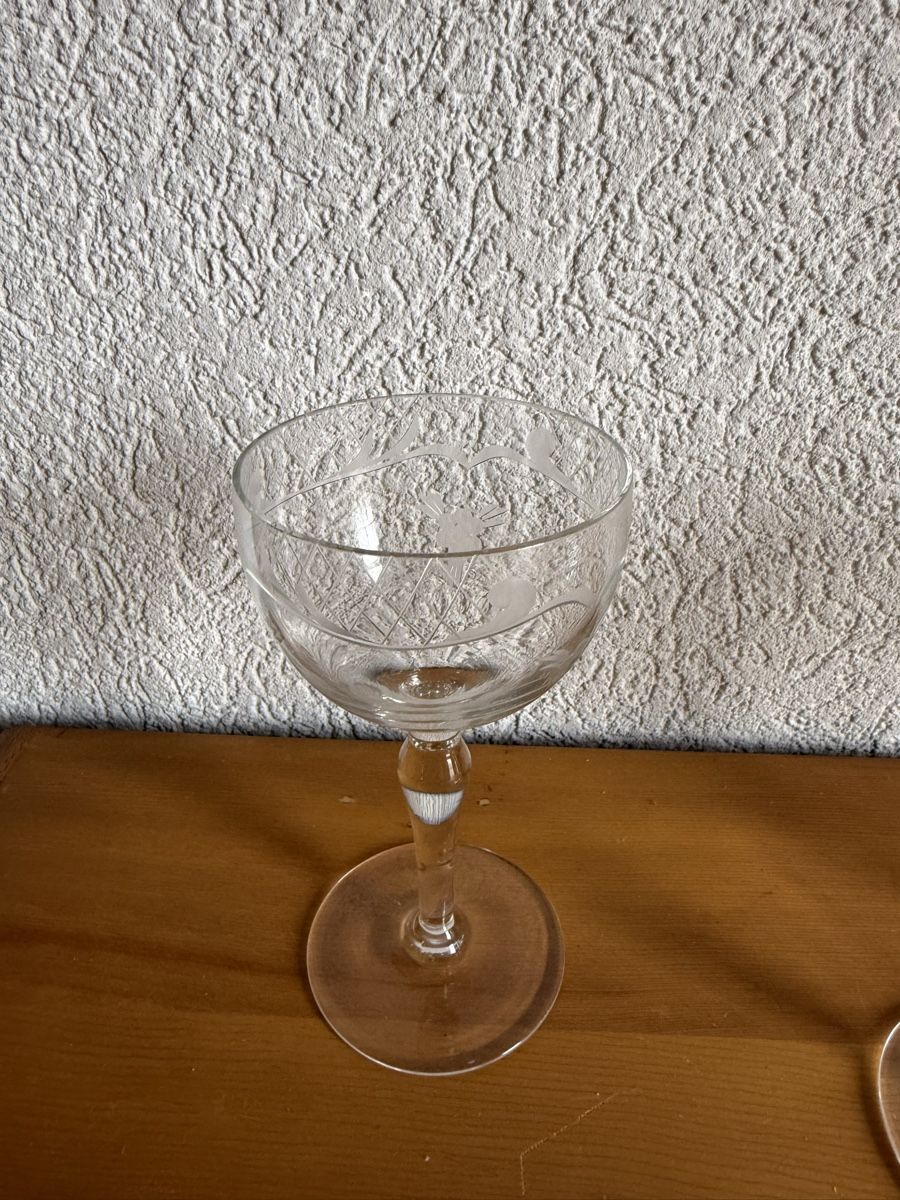 Verres: Weingläser – D'occasion à Rickenbach Sulz par pbf9 1