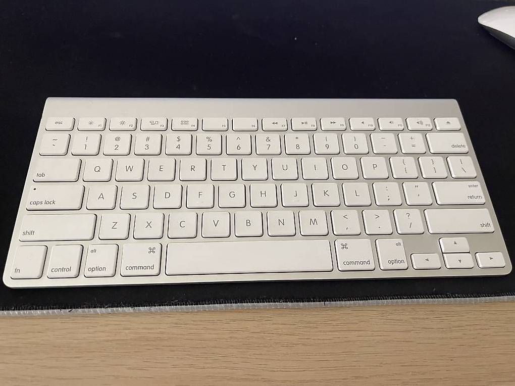 Apple Tastiere: Clavier Apple Bluetooth – Usato da Vernier venduto da C.B.L