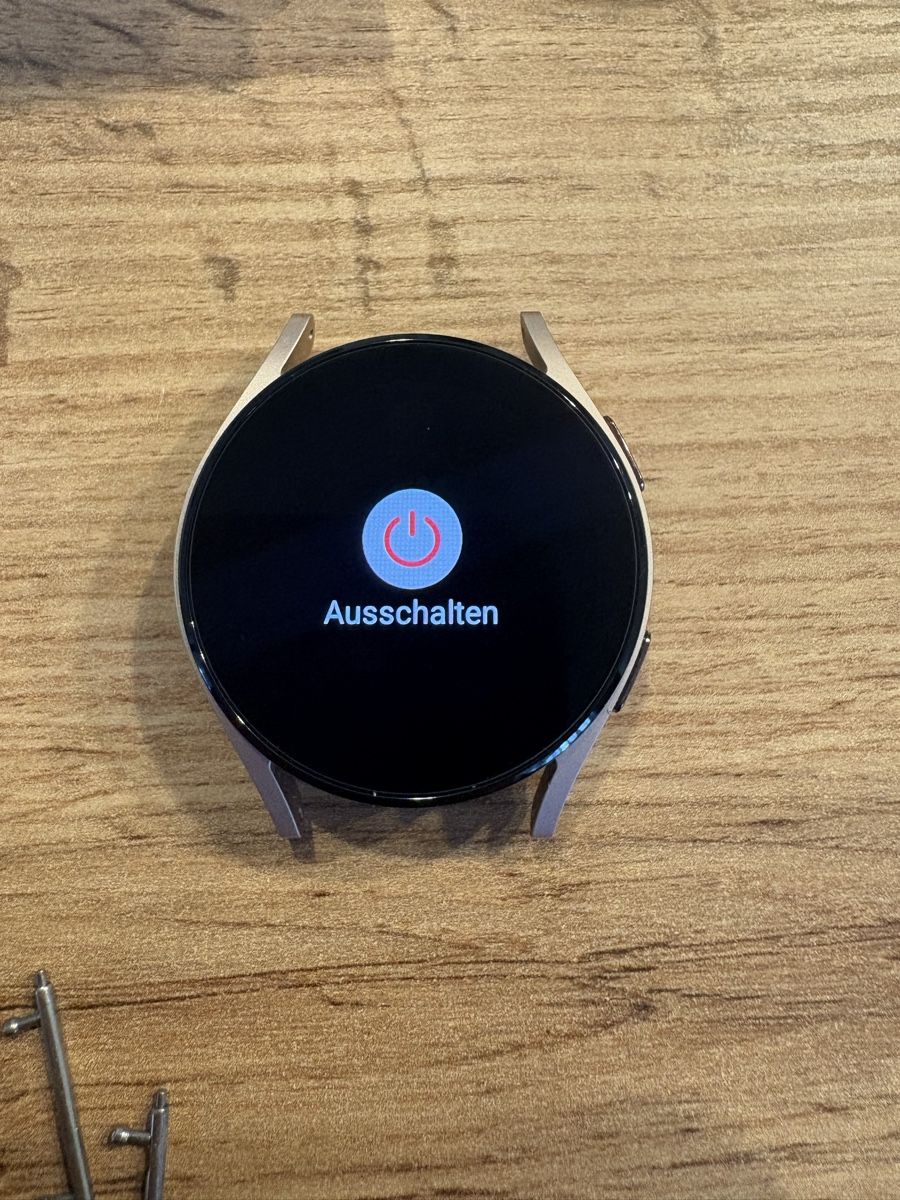 Samsung Smartwatch: Samsung Galaxy Watch 4 – Usato da Heimberg venduto da Miicky.s1 1