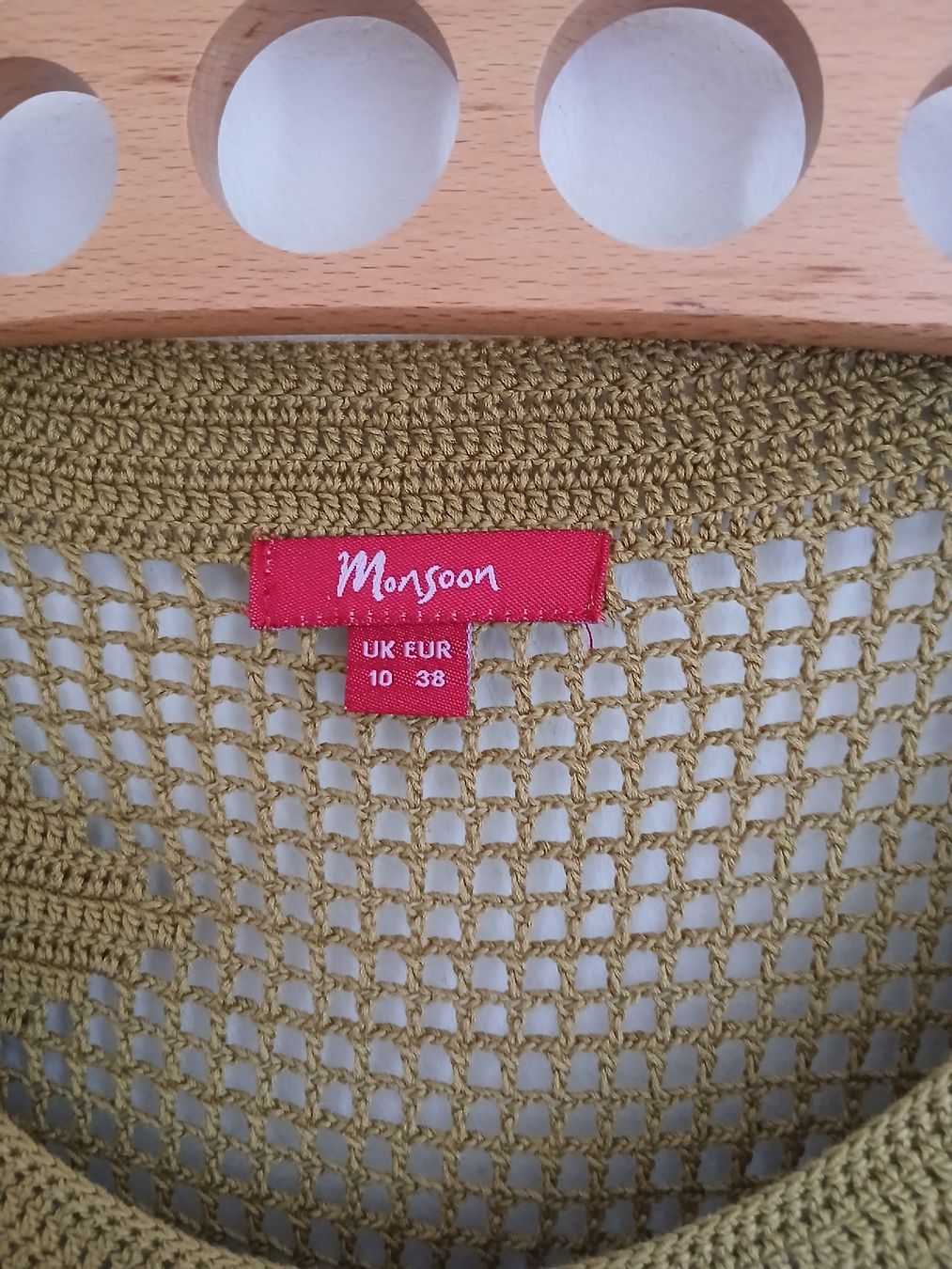 Vestiti: Monsoon Summer Knitted Dress Green Olive – Nuovo (secondo la descrizione) da Wil SG venduto da tre_g2l7 1