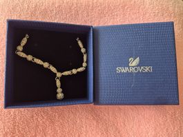 Swarovski Kette mit Steinen gute Zustand