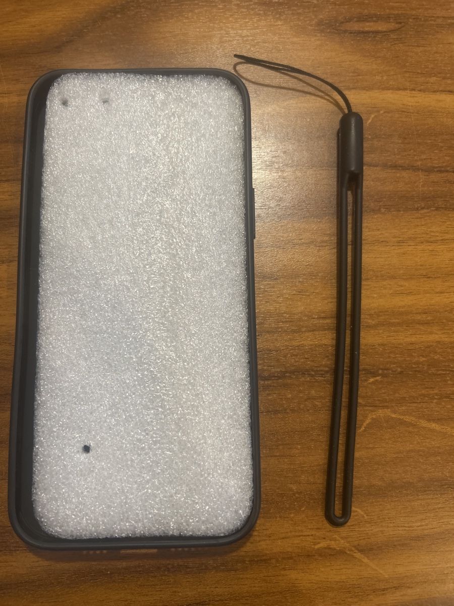 Cover & Protezioni schermo: iPhone 14 Plus Hülle mit Band "Coffee" Neu – Nuovo e nell'imballaggio originale da Herisau venduto da Victoria-Classic 1