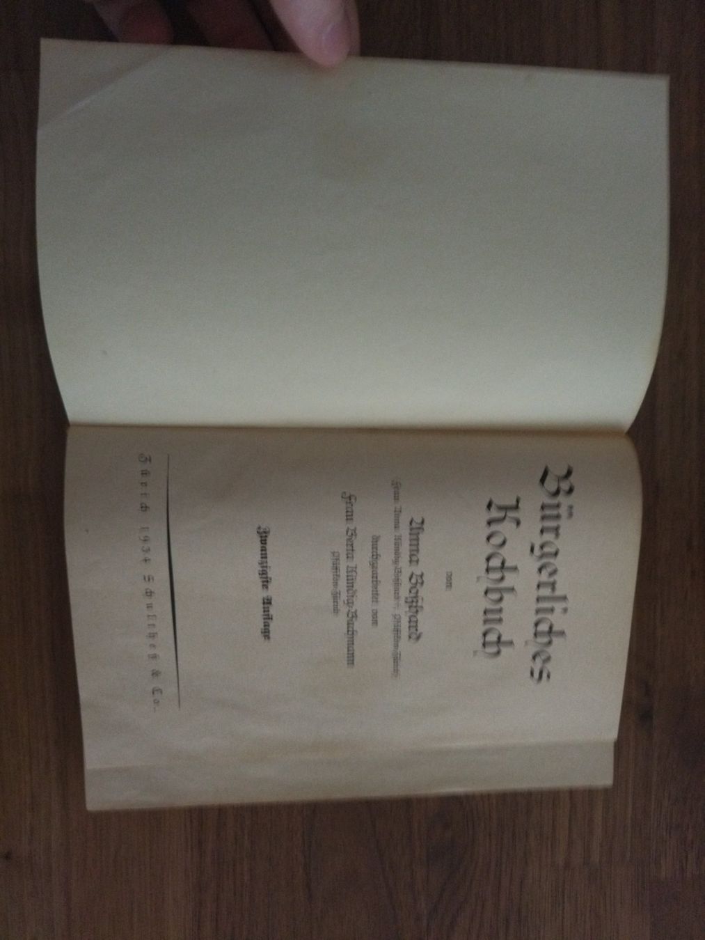 Libri: Kochbuch antik 1934 – Usato da Felben-Wellhausen venduto da bananajoe8474 2