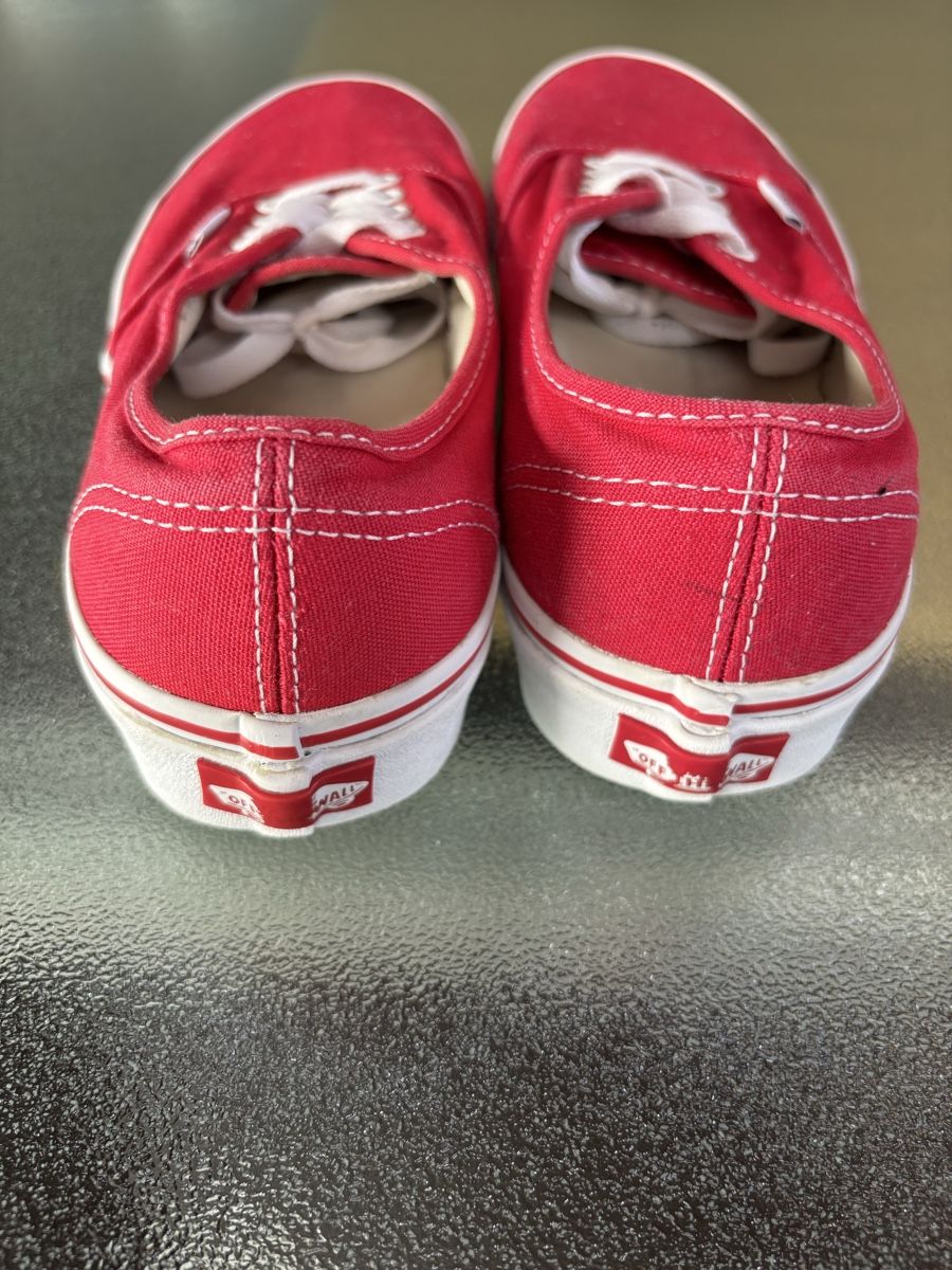 Vans Scarpe da donna: Vans women US 8.5 – Usato da Grächen venduto da svndrine 1