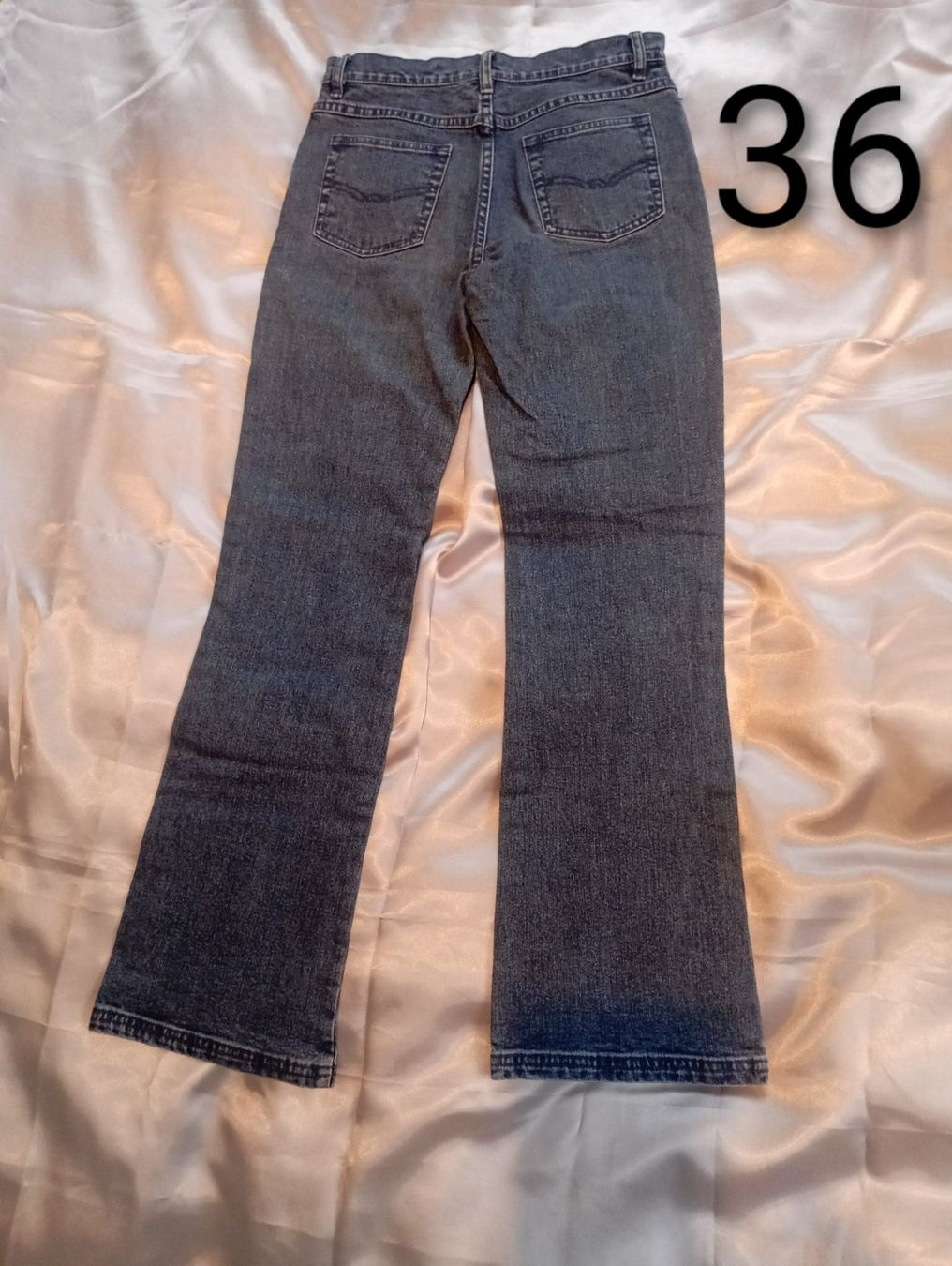 Jeans: 11 Damen - Jeans Grösse 34- 36 – D'occasion à St. Gallen par nataraj 5