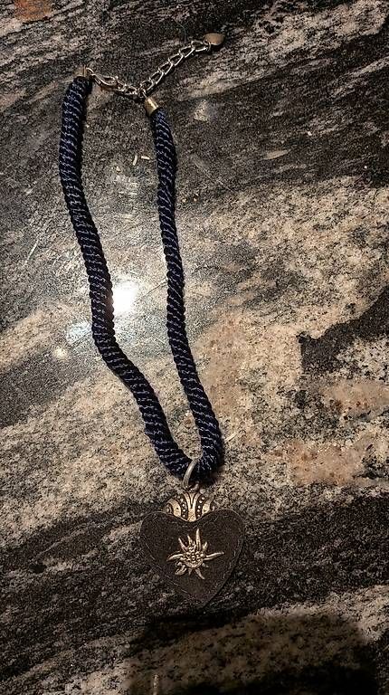 Ketten: Halskette Herz Modeschmuck – Gebraucht aus Wattenwil von karinschaw 1
