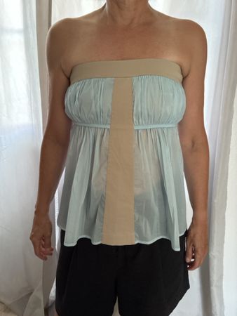 Spezielles Top S