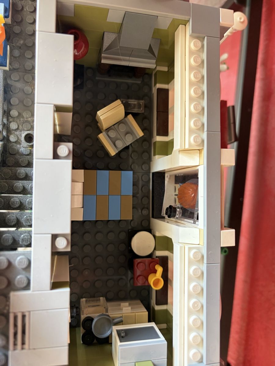 Lego Kit di costruzioni: Lego Restaurant  – Usato da Gland venduto da rom_x75q 4