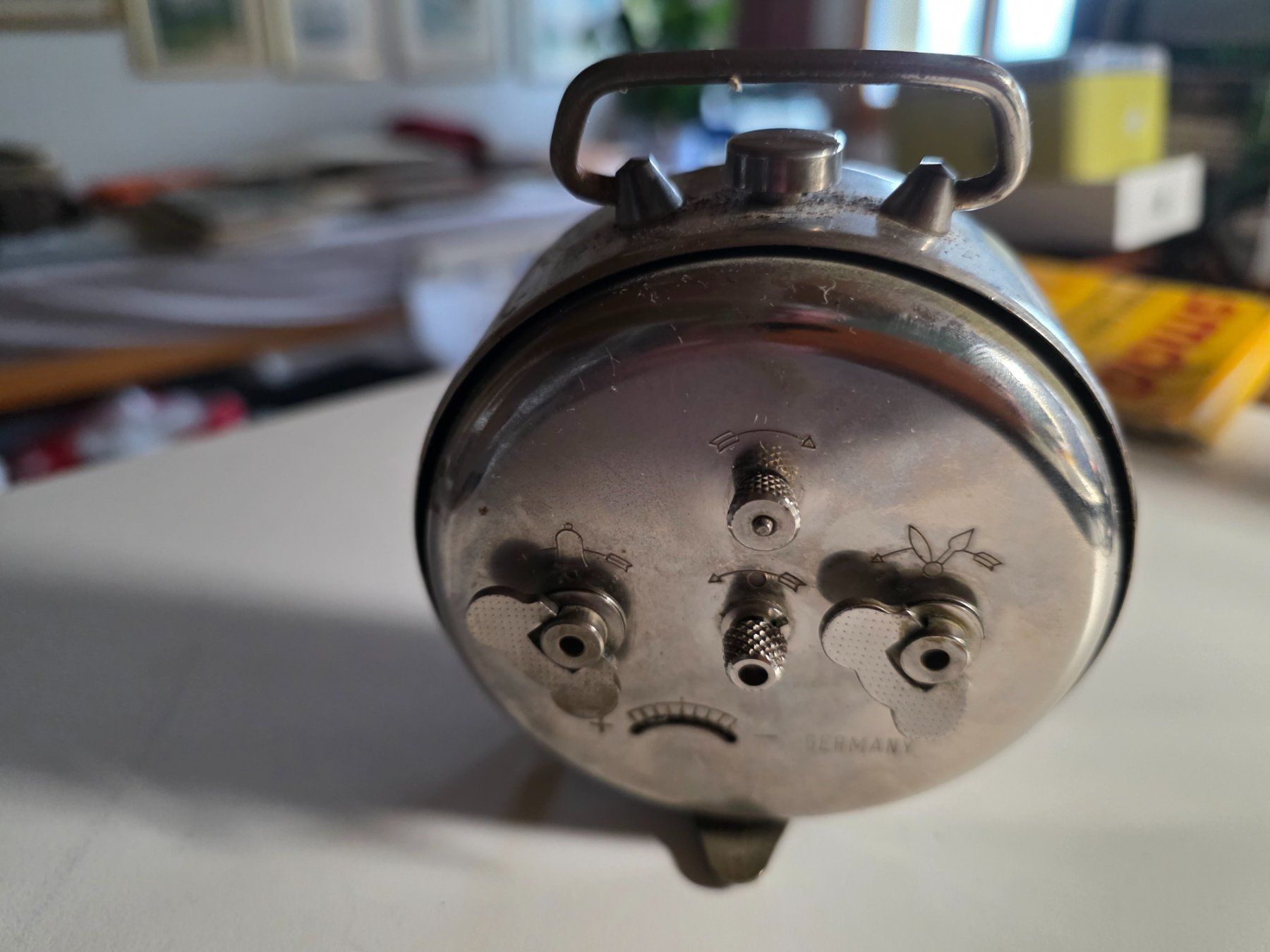 Sveglie: Vintage Reise Wecker Uhr antik - Peter – Usato da Walterswil BE venduto da Lonitti 5