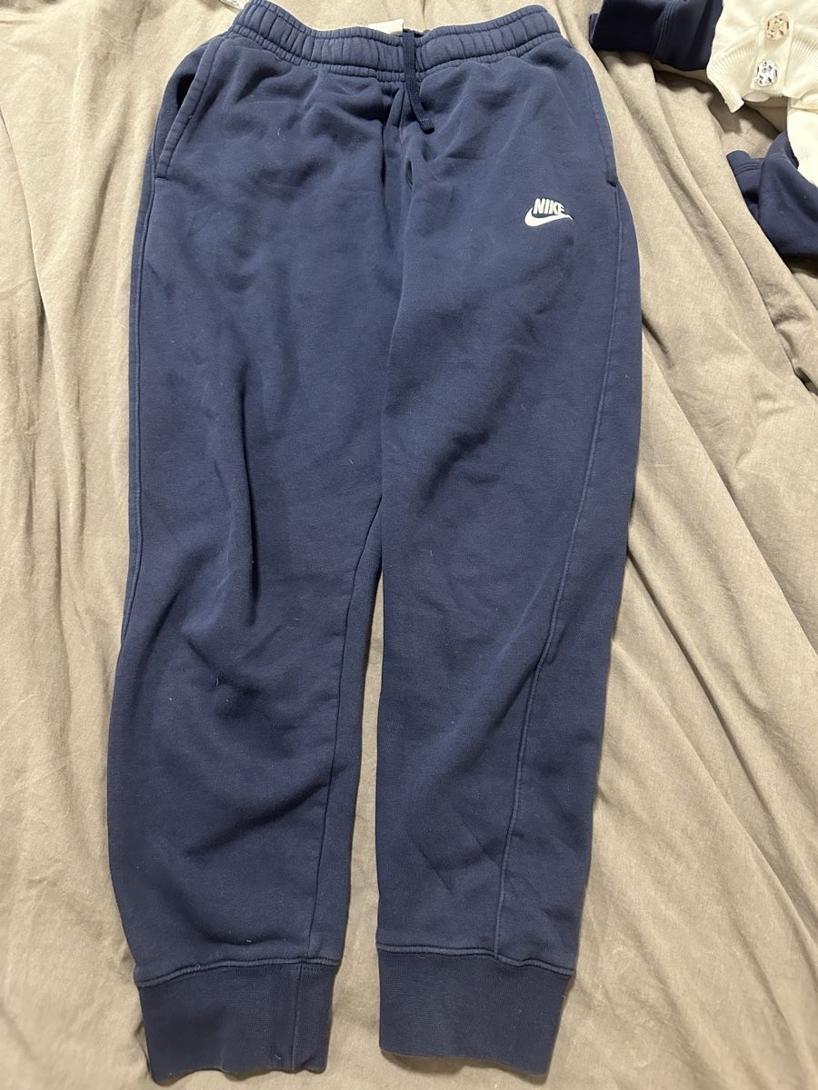 Nike Hosen: Jogginghose Nike – Neu (gemäss Beschreibung) aus Wynau von xRahelx
