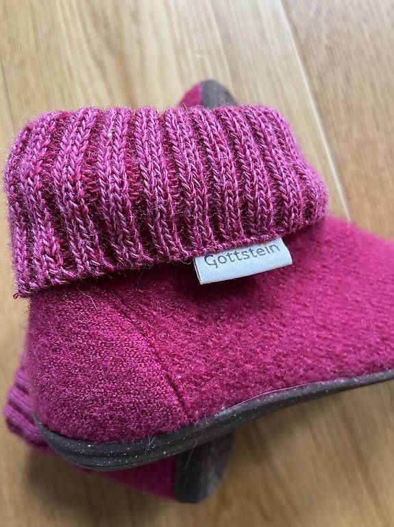 Schuhe für Jungen: Hausschuhe grösse 30 – Gebraucht aus Villmergen von Babiwe 1