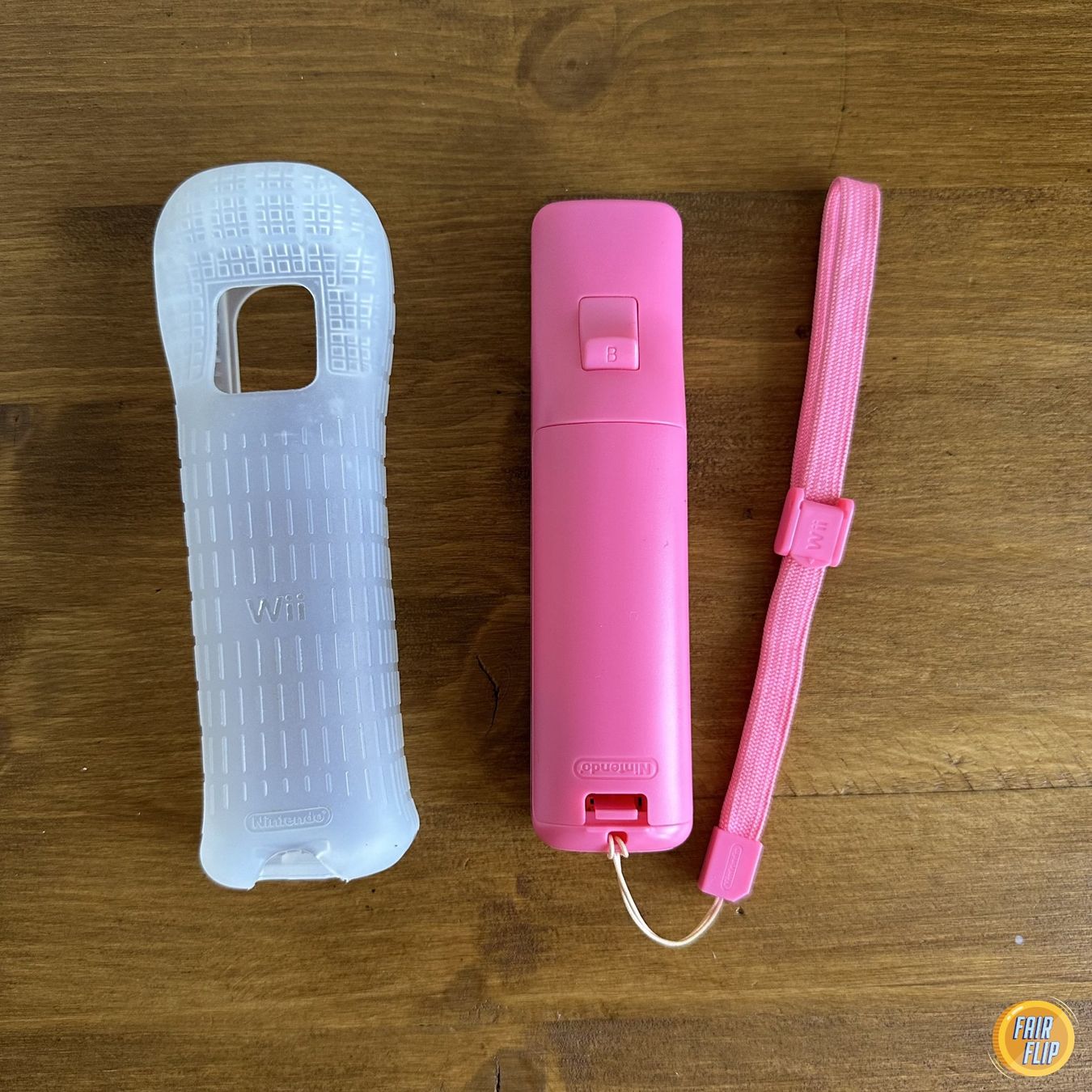 Nintendo Controller: Wii Remote Controller Pink mit Silikonhülle – Usato da Luzern venduto da fairflip 1