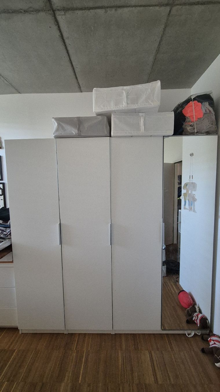 Ikea Armadi: Ikea Pax Schrank – Usato da Regensdorf venduto da fjuzl 1