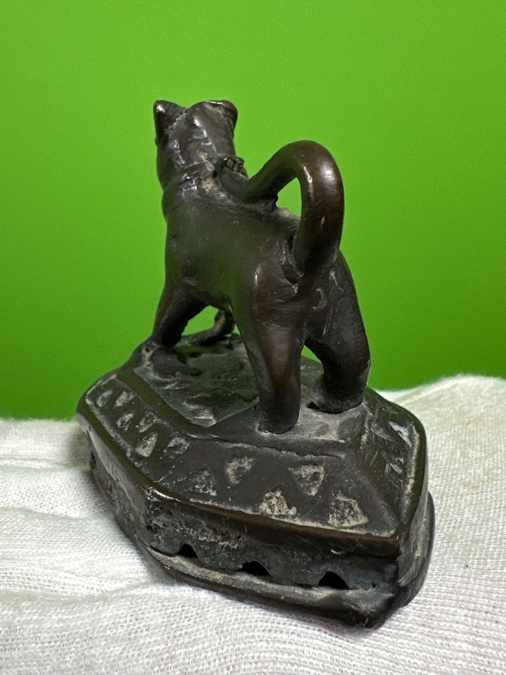 Sculture & Statue: Antike Indische Bronze Figur eines Leoparden – Usato da Horgen venduto da eli_9xdn 3