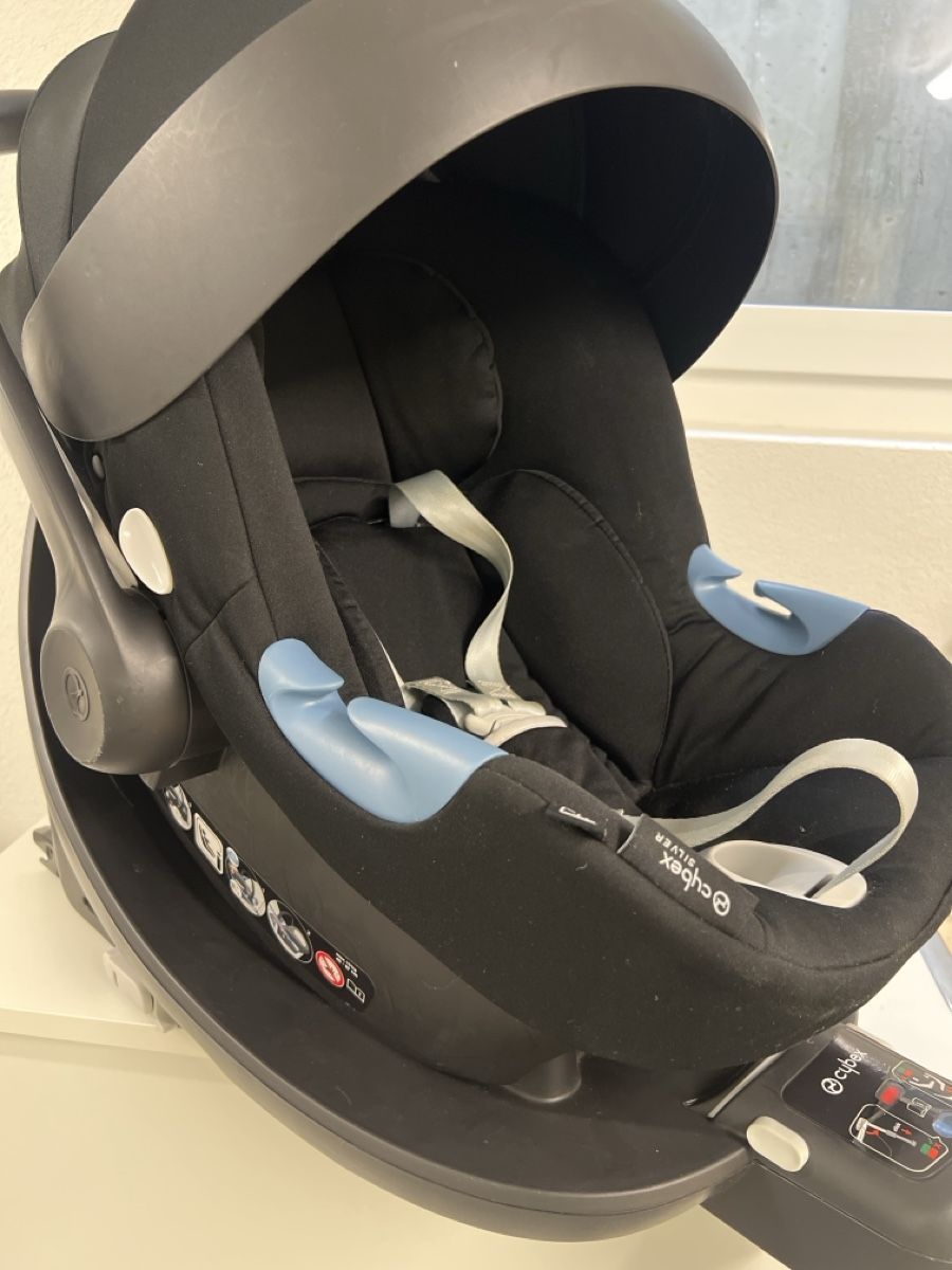 Cybex Auto-Kindersitze: Cybex Silver Aton B i Size – Gebraucht aus Schönenwerd von Markos02 1