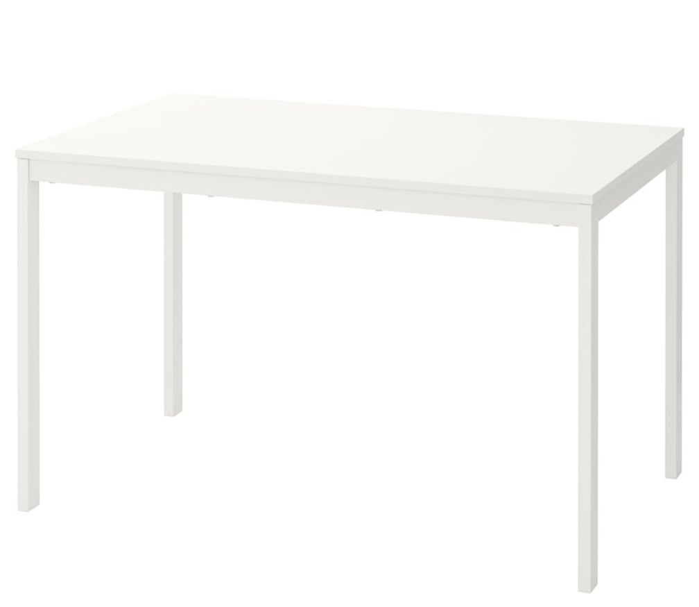 Tables: Vangsta Tisch von IKEA  – D'occasion à Tann par Rigi1995