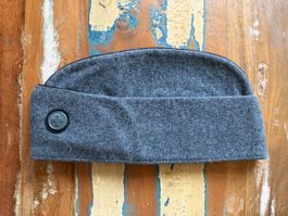 ab 1.- / Militaria / Armee / Uniform / Schweizer Armee