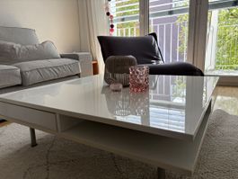 Couchtisch weiss Hochglanz mit Schublade guter Zustand