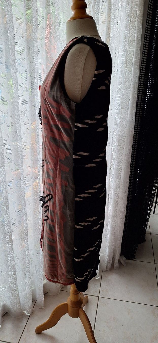 Kleider: Robe Save The Queen XXL – Gebraucht aus St-Triphon von Jldr0 1