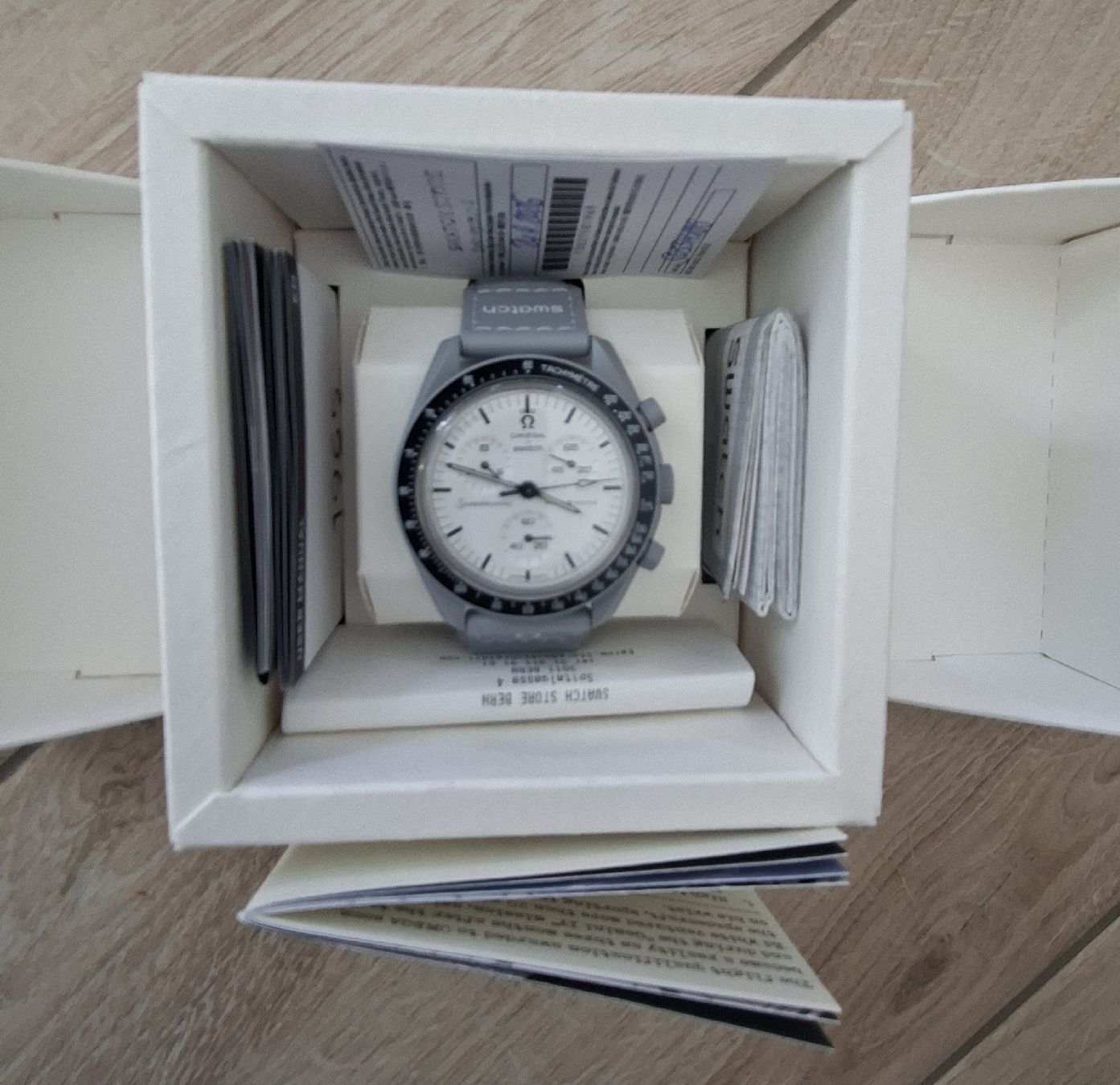 Swatch Orologi: Omega x Swatch MoonSwatch – Nuovo e nell'imballaggio originale da Galmiz venduto da Schlumpfi5 5