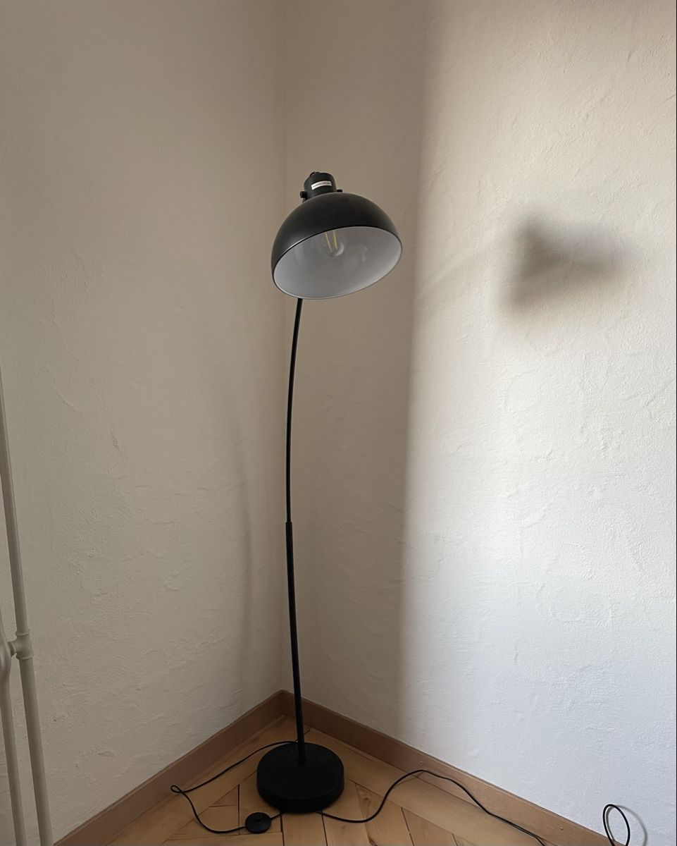 Lampade: Moderne Bogenlampe / Stehlampe Schwarz – Nuovo (secondo la descrizione) da St. Gallen venduto da lea_yx6k 1
