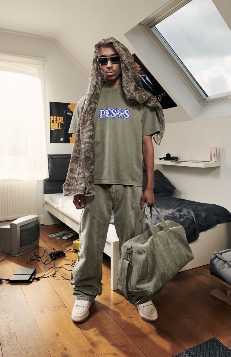 Pesoclo T-Shirts: PESO T-Shirt Olive Green – Gebraucht aus Unterägeri von ogatterm 1