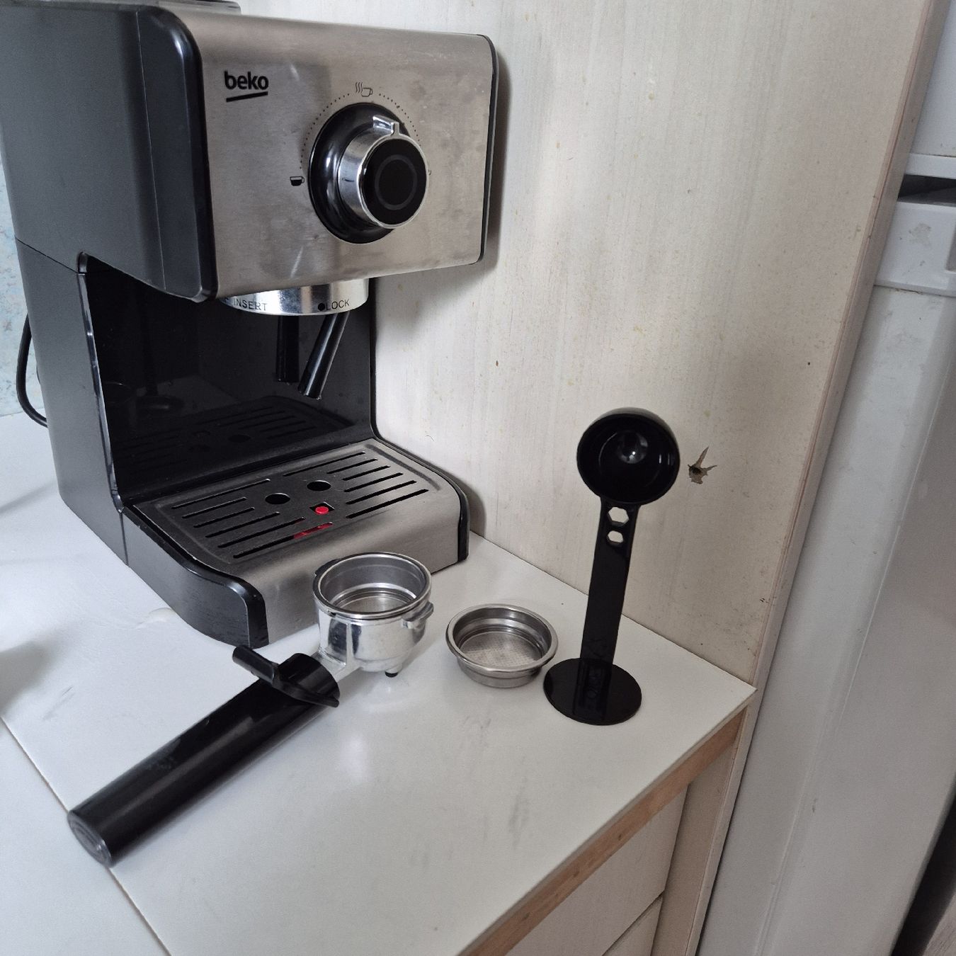 Macchine per caffè & Macchine per espresso: Esspreso Café  Beko Maschine – Usato da Zeneggen venduto da PiotrVip 1