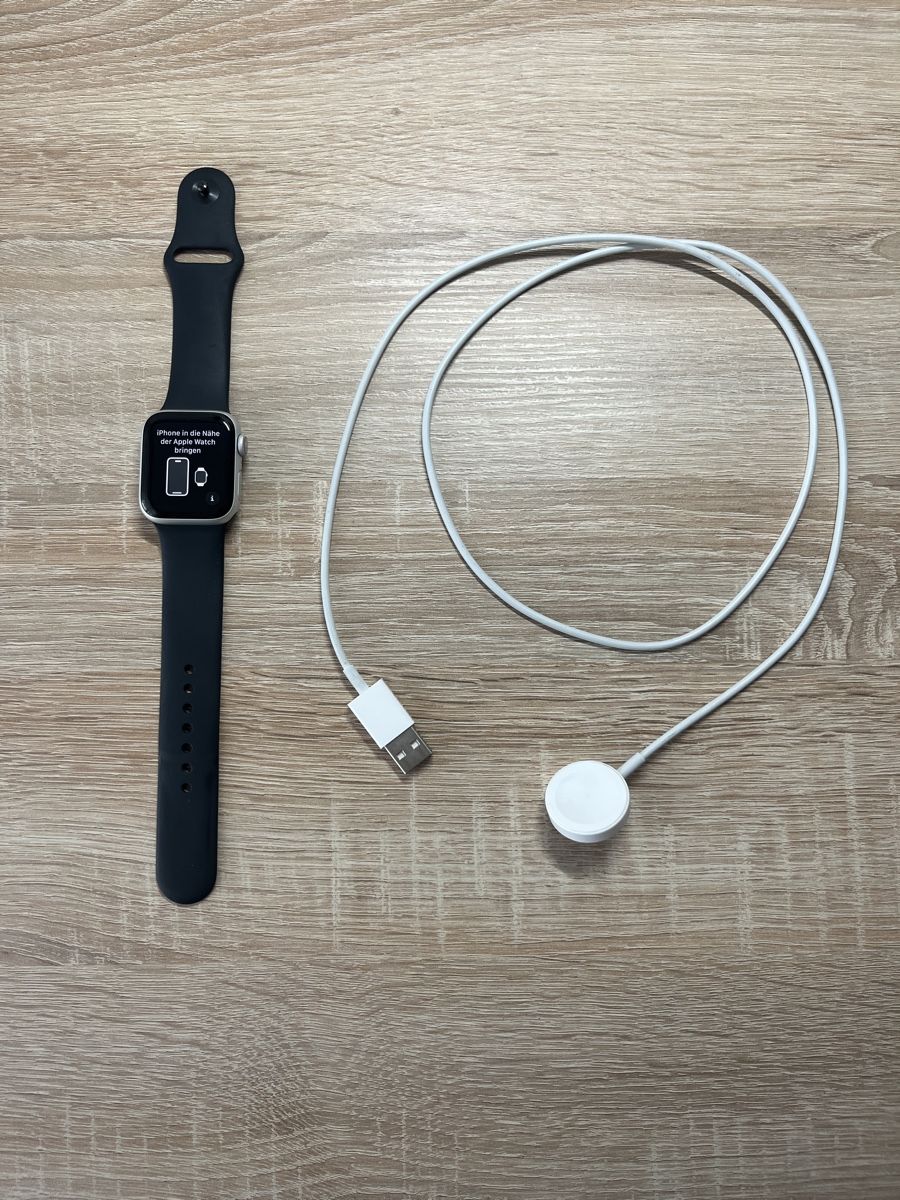Apple Smartwatch: Apple Watch Serie 6 - 40mm Aluminium – Usato da Kaltenbach venduto da happysunshineee