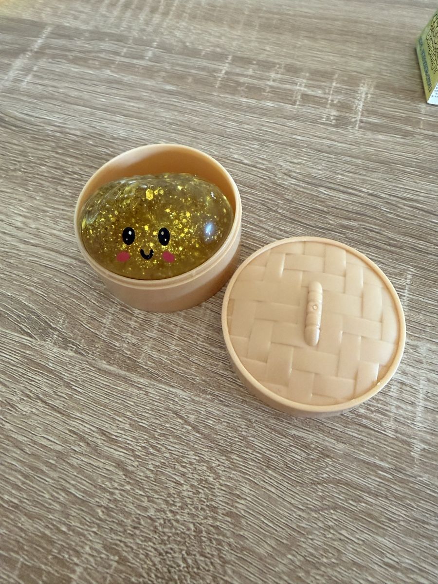 Giocattoli: Seltene Gold Glitzer Mistery Dumpling – Nuovo e nell'imballaggio originale da Willisau venduto da dor_xp9g