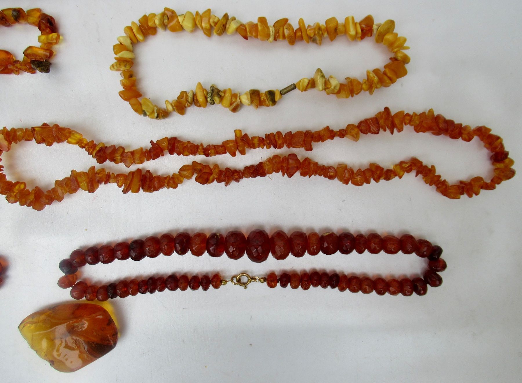 Catenine: Lot Bernsteinkette – Usato da Bern venduto da Colligentes 5