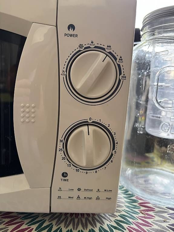 Küchengeräte: Four à micro-ondes – Gebraucht aus Fribourg von Brosciuttofunghi 2