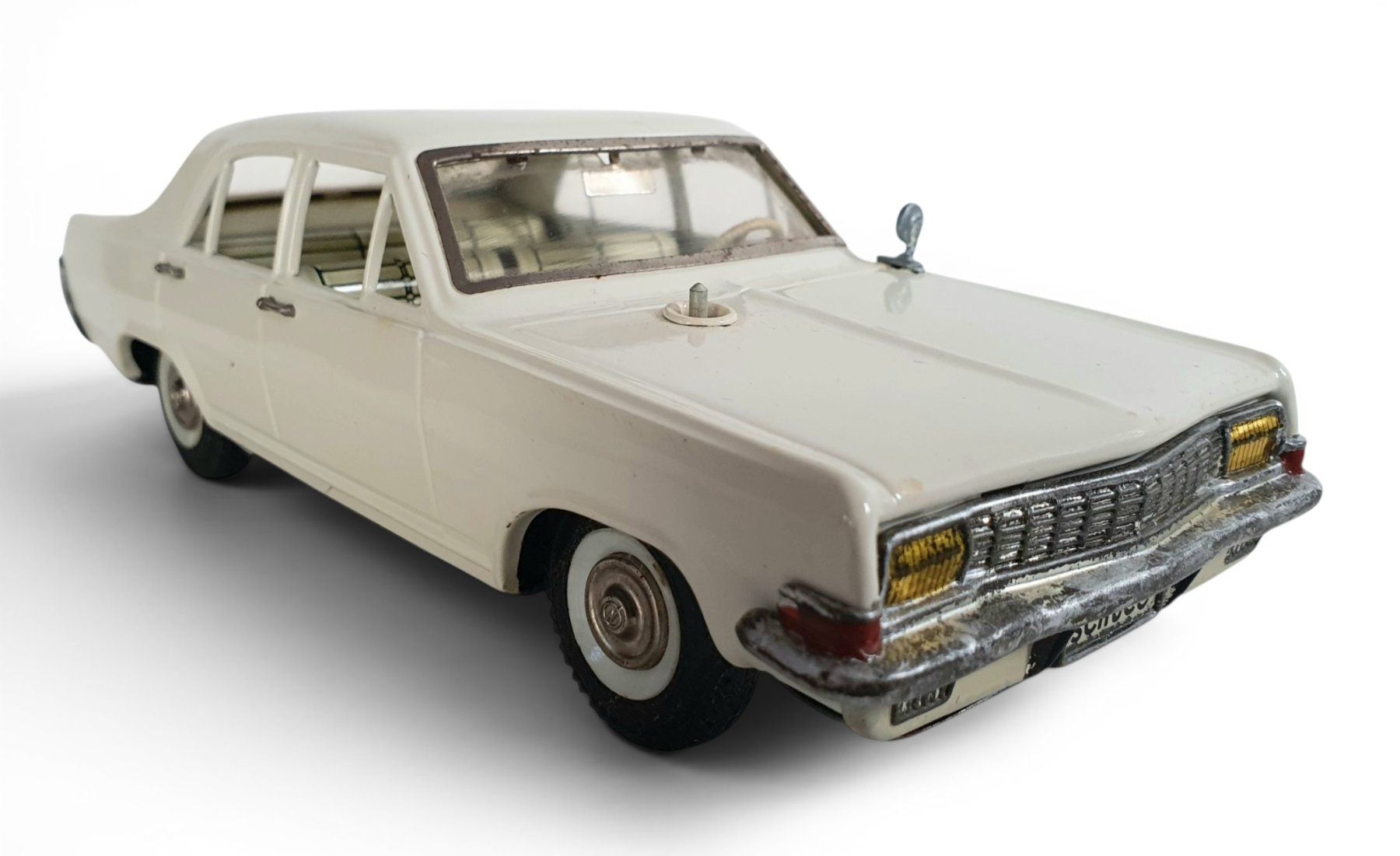 Schuco Giocattoli: Schuco Opel Admiral mit Batterieantrieb – Usato da Rickenbach b. Wil venduto da klassikmarkt.ch 2