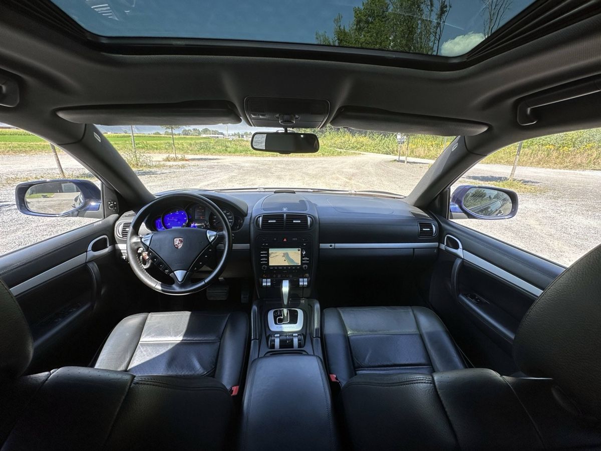 Porsche Automobili: Porsche Cayenne diesel – Usato da Sion venduto da ElMaloco 3