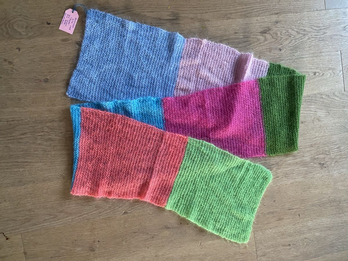 Foulards, Tücher & Schals: Handgestrickter Schal - Mohair/Seide – Neu und originalverpackt aus Dübendorf von Montclair 3