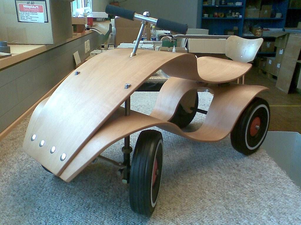 Jouets: Microcar aus Holz – D'occasion à Auenstein par Carolli 1