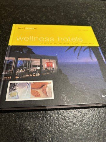 Libri: Bildband - wellness hotels – Usato da Interlaken venduto da joe-luzern