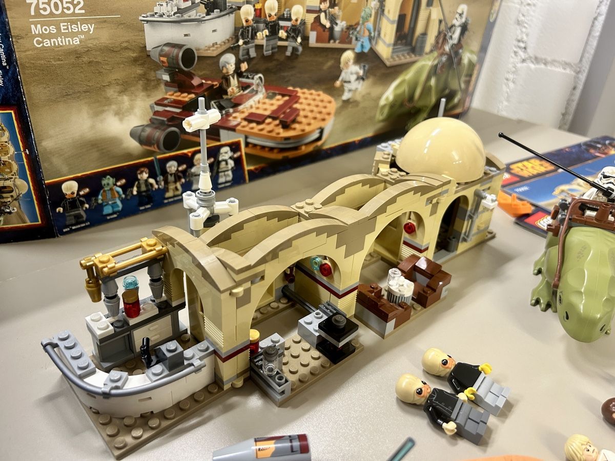 Lego Kit di costruzioni: Lego Star Wars 75052 Mos Eisley Cantina – Nuovo (secondo la descrizione) da Burgdorf venduto da Littlebricksplanet 5