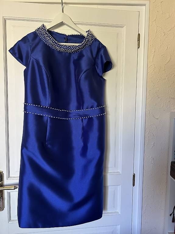 Completi & Tailleur: Ensemble de cérémonie taille 44 – Nuovo e nell'imballaggio originale da Plan-les-Ouates venduto da Kiss-bodolay 1