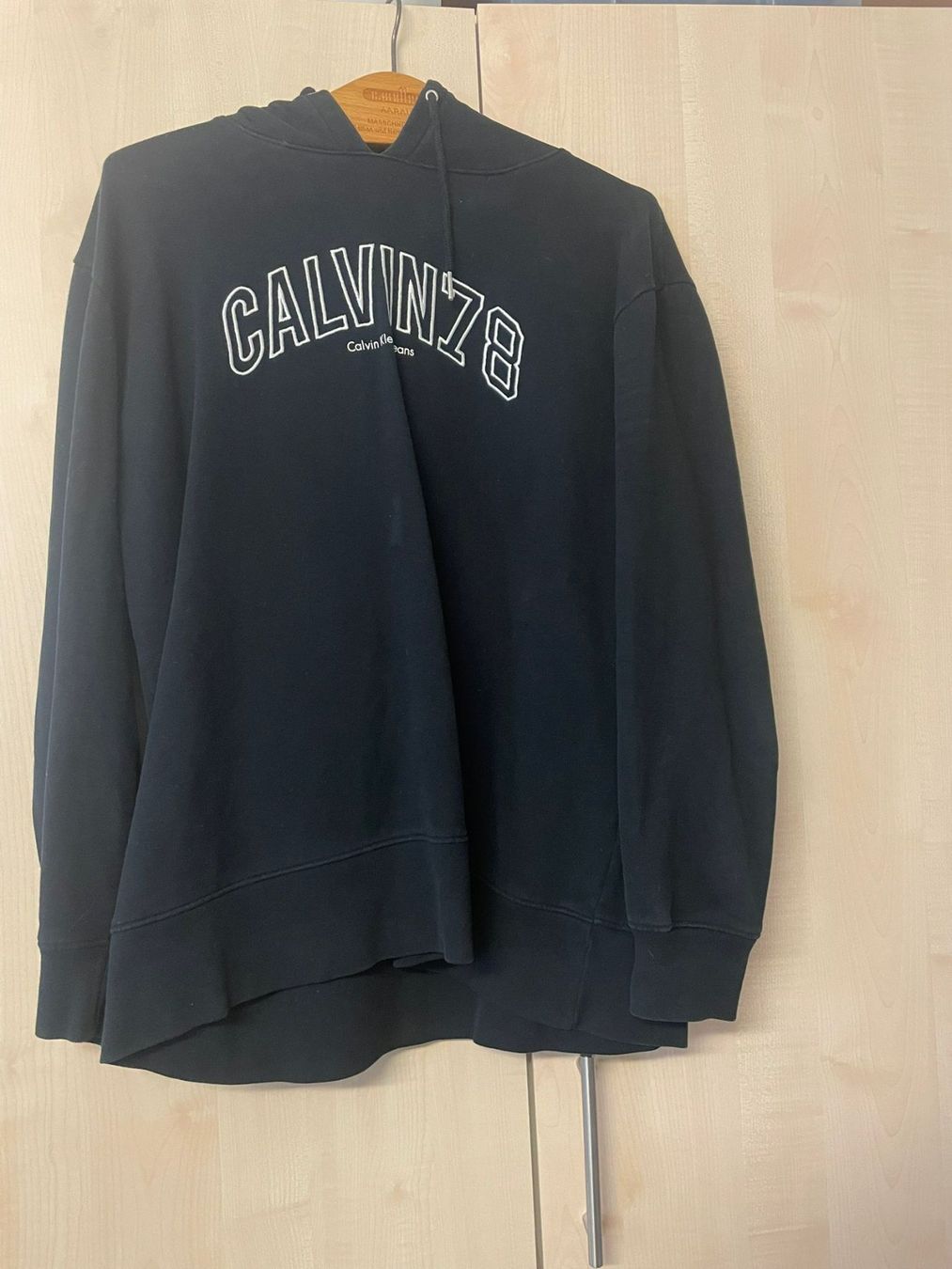 Maglioni & Felpe: Pullover Calvin Klein Grösse L – Usato da Würenlos venduto da getskill