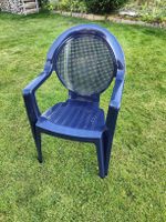 8 Stück Gartenstühle