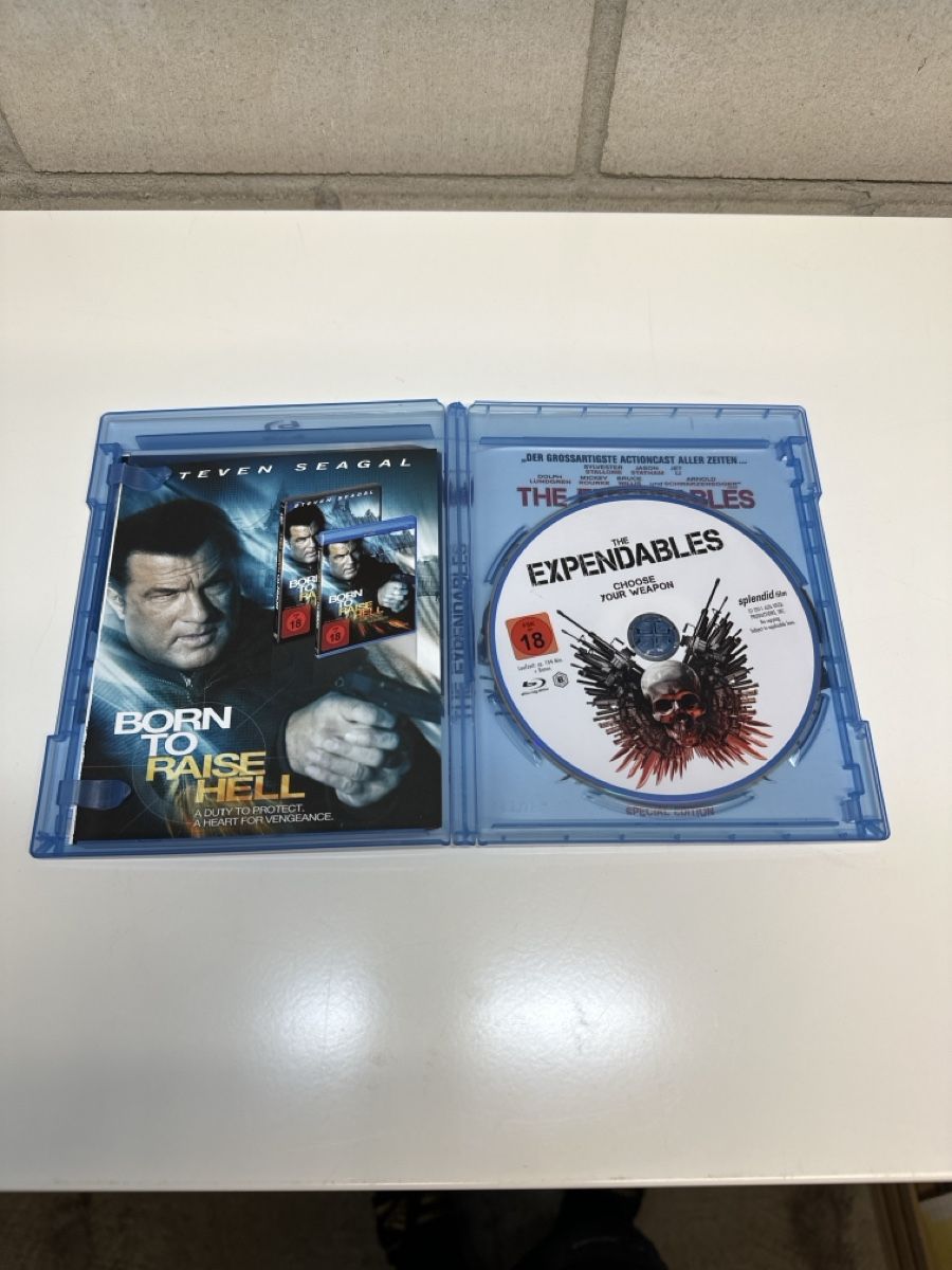 Tutti i DVDs: Blu-ray The Expendables Special Edition gebraucht – Usato da Detligen venduto da Flippi18 1