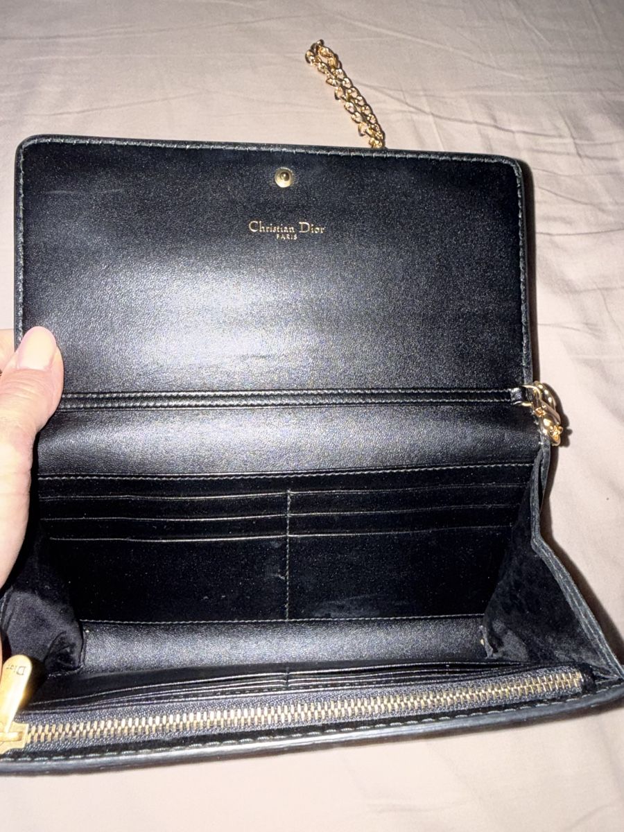 Dior Borse da donna: Borsa tracolla Dior con catena – Nuovo (secondo la descrizione) da Montagnola venduto da sar_g6nd 1